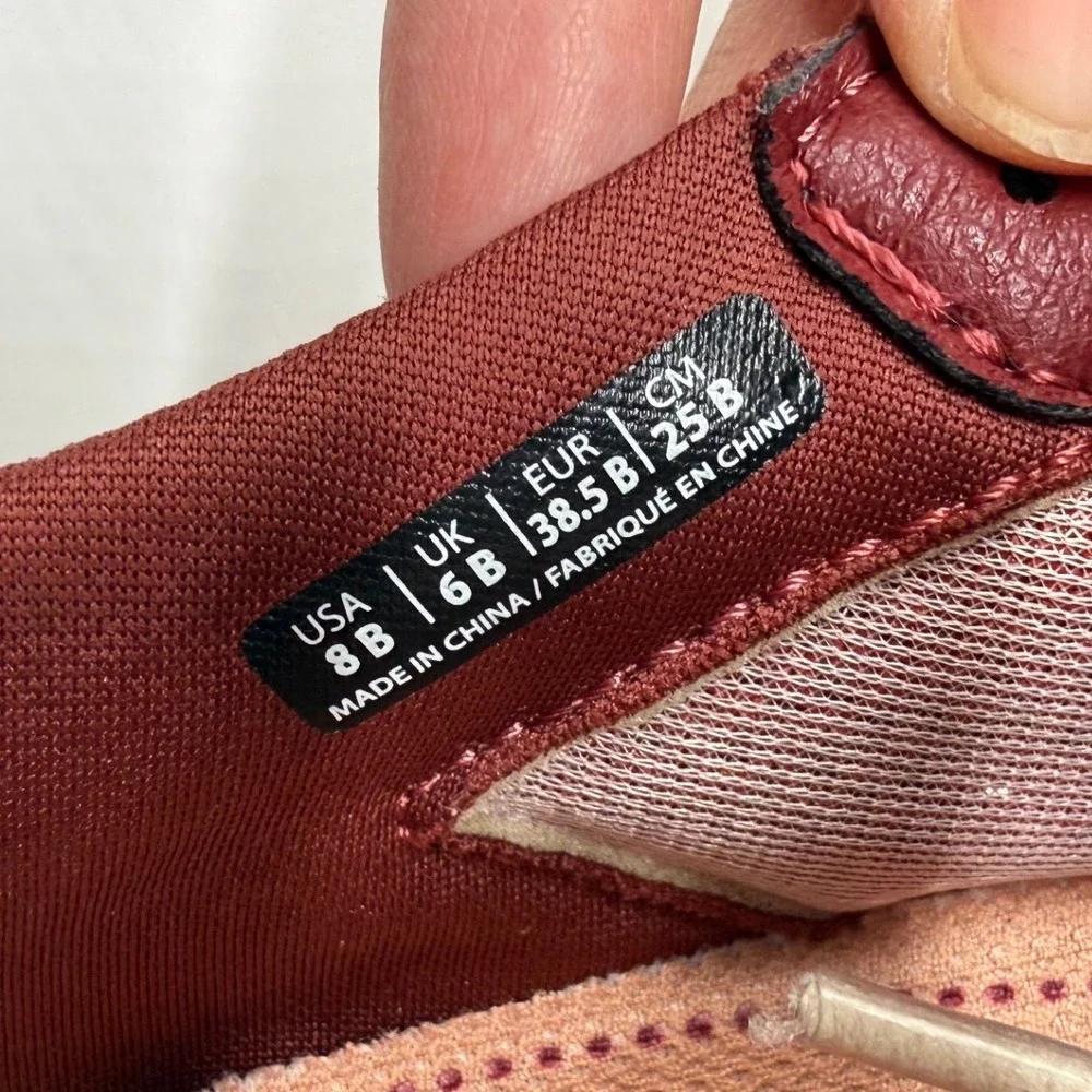 REVITALIGN orthotic sneakers